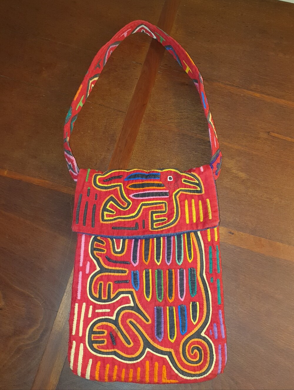 Red Embroidered Kuna Mola Bag